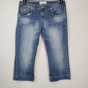 Maurices 5/6 Cropped Jeans